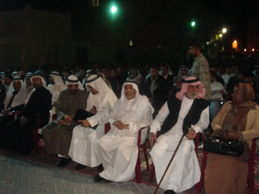 آلالاف شاركت في ندوة (كشف المستور) دعماً للوفاق وتعطشاً لمعرفة المستور